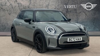 MINI Hatchback 1.5 Cooper Exclusive 3dr Auto Petrol Hatchback
